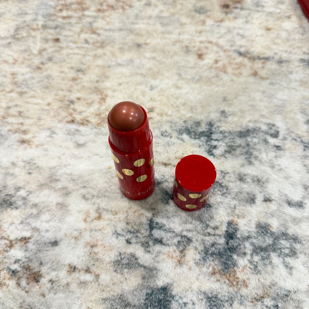 Estée Lauder Limited Edition Multi Use Rose Gold Blush Stick W/ Polka Dot Design